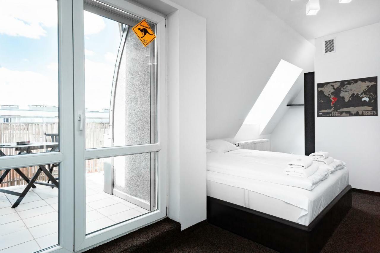 Apartments Wroclaw Manganowa By Noclegi Renters Exterior foto