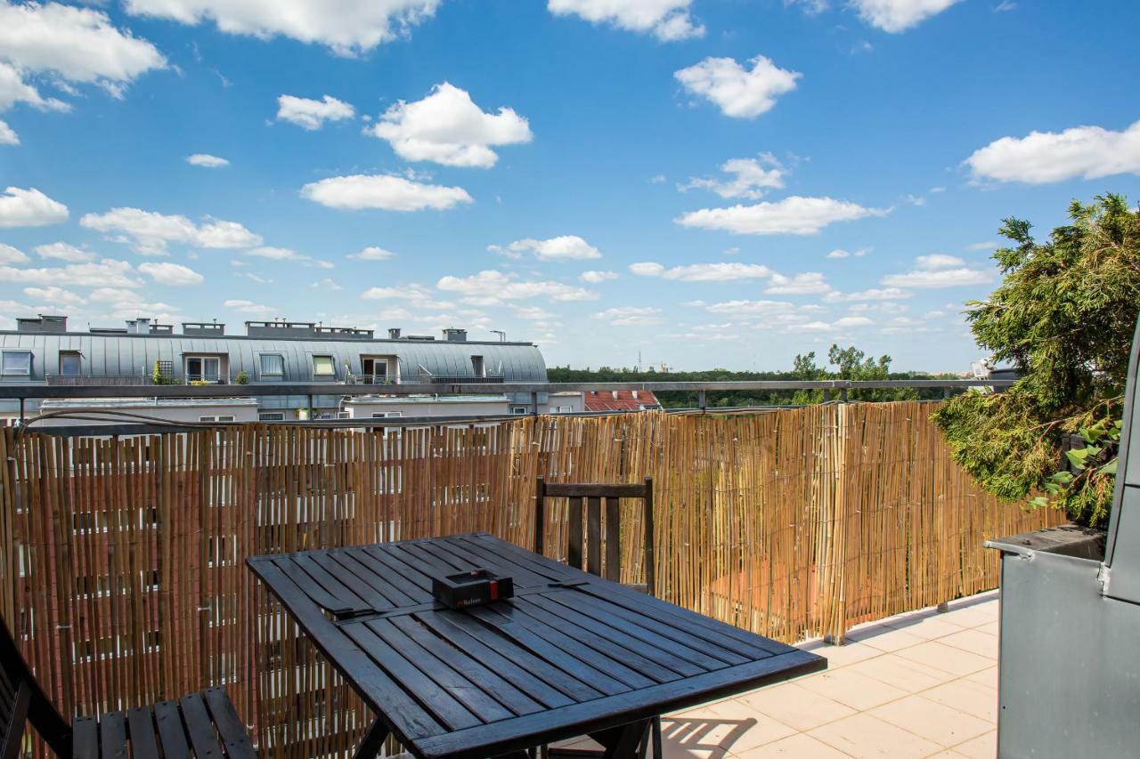 Apartments Wroclaw Manganowa By Noclegi Renters Exterior foto